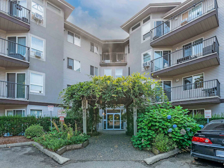 202-33480 George Ferguson Way, Abbotsford, BC, V2S 8G1 - 3