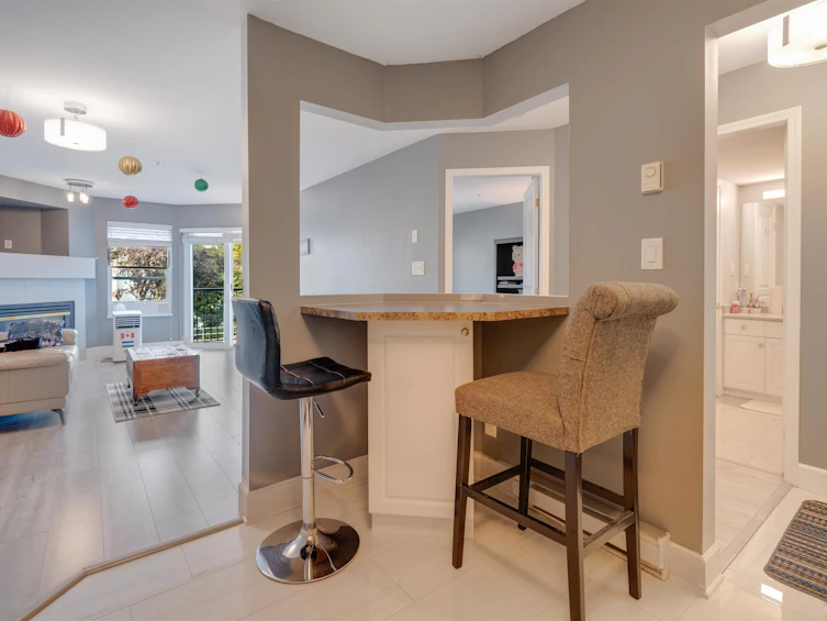 202-33480 George Ferguson Way, Abbotsford, BC, V2S 8G1 - 6
