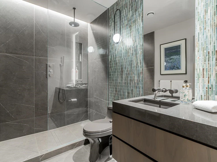 2870 SW Marine Drive, Vancouver, BC, V6N 3X9 - 20