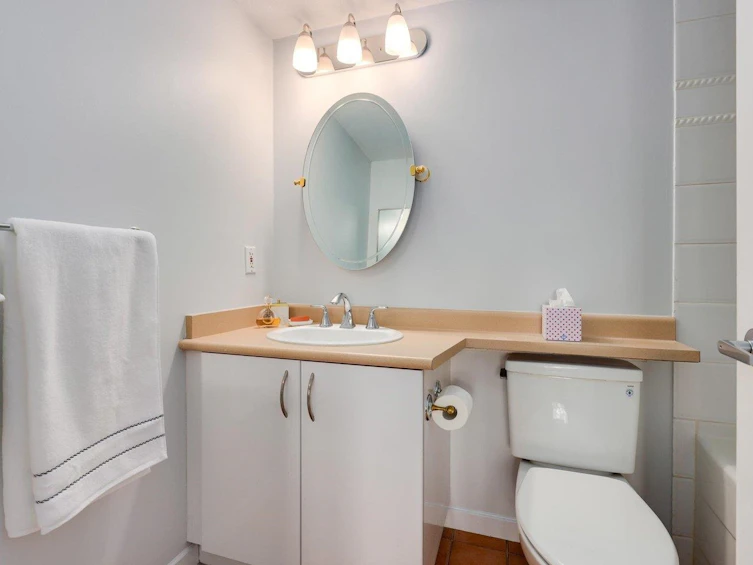 301-2983 W 4th Avenue, Vancouver, BC, V6K 1R5 - 16