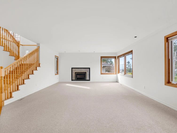 2740 Chesterfield Avenue, North Vancouver, BC, V7N 3M4 - 2