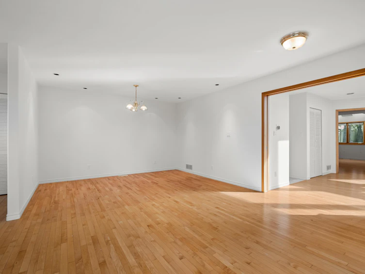 2740 Chesterfield Avenue, North Vancouver, BC, V7N 3M4 - 6