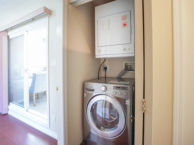 7668 Bennett Road, Richmond, BC, V6Y 1N2 - 17