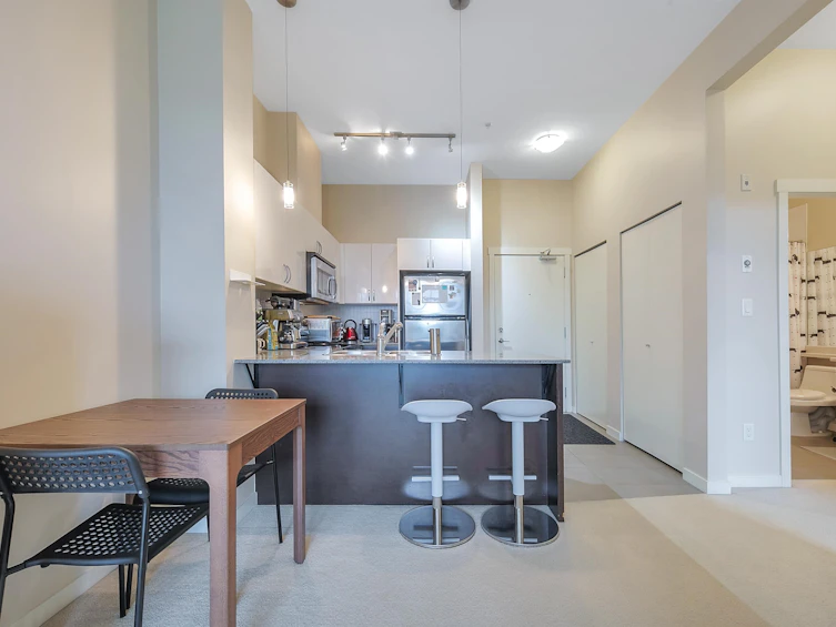 513-13789 107a Avenue, Surrey, BC, V3T 0B8 - 7