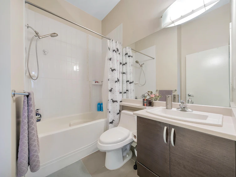 513-13789 107a Avenue, Surrey, BC, V3T 0B8 - 15