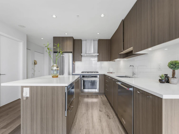 2010-1788 Gilmore Avenue, Burnaby, BC, V5C 0L5 - 8