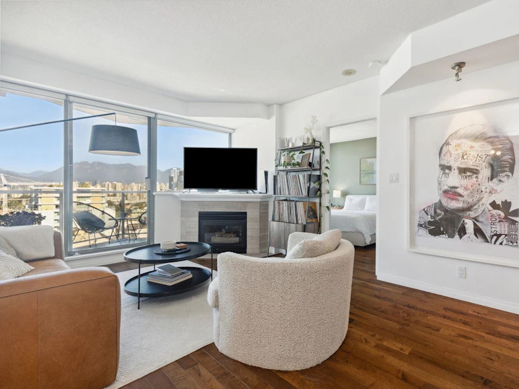 1005-1575 West 10 Avenue, Vancouver, BC, V6J 5K8 - 10