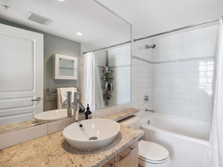 1005-1575 West 10 Avenue, Vancouver, BC, V6J 5K8 - 15