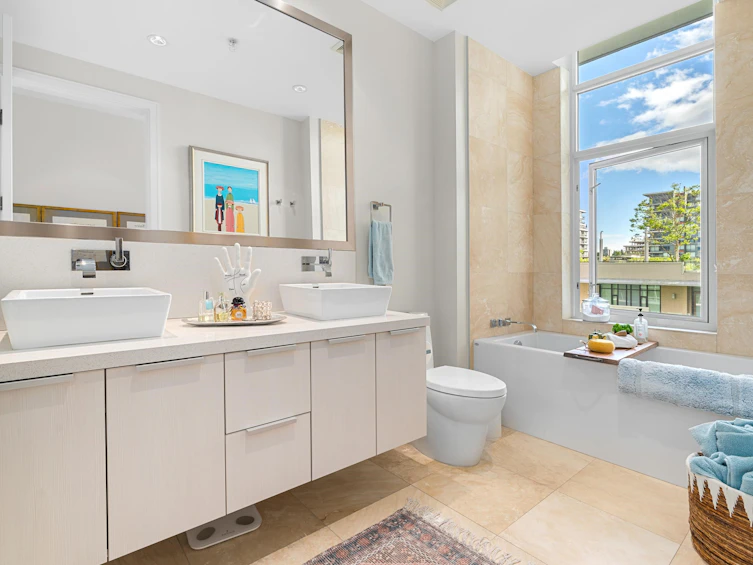 501-170 Athletes Way, Vancouver, BC, V5Y 0B5 - 19