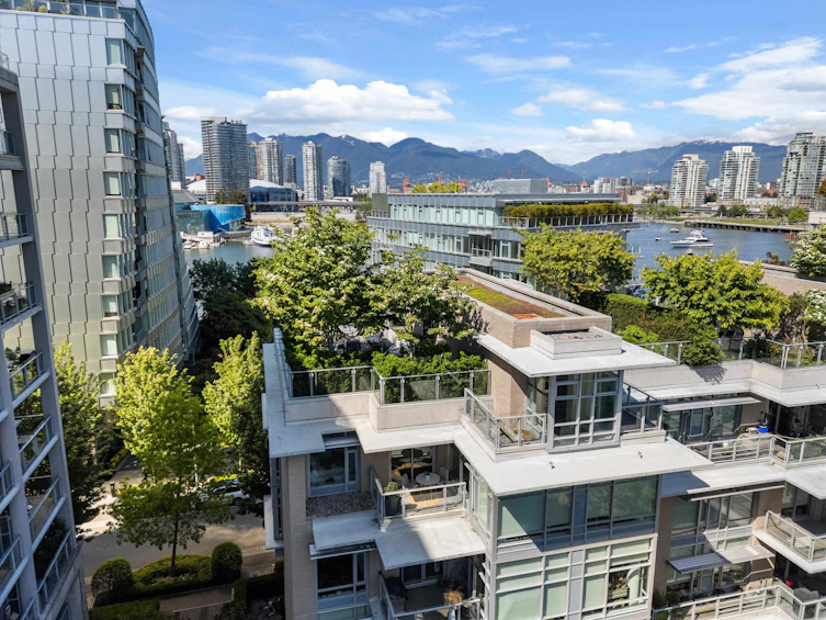 501-170 Athletes Way, Vancouver, BC, V5Y 0B5 - 38