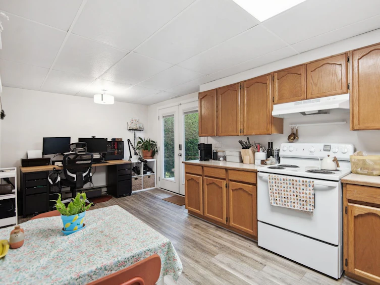 26573 29b Avenue, Langley, BC, V4W 3B5 - 28