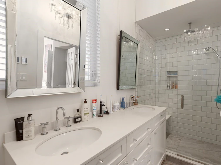 1228 Quebec Street, Vancouver, BC, V6A 4G7 - 28