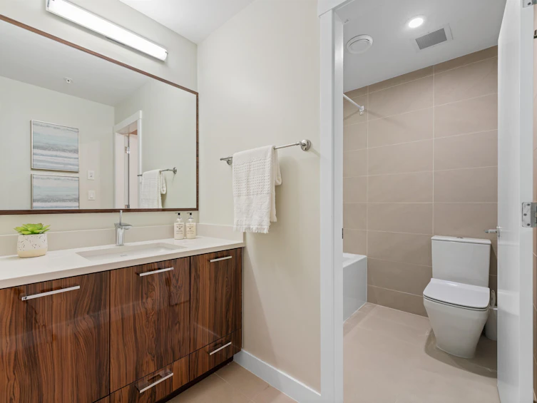 302-4488 Cambie Street, Vancouver, BC, V5Y 0M2 - 15