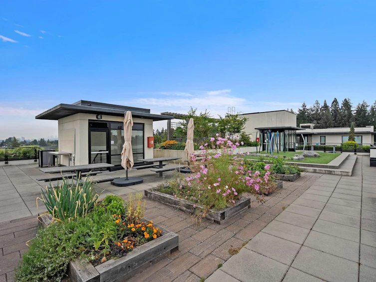 302-4488 Cambie Street, Vancouver, BC, V5Y 0M2 - 27