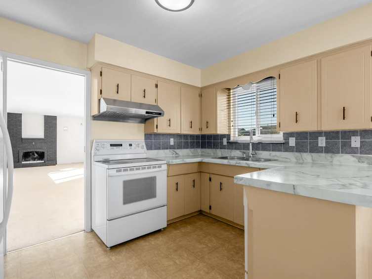 10310 Hollymount Drive, Richmond, BC, V7E 4S1 - 6