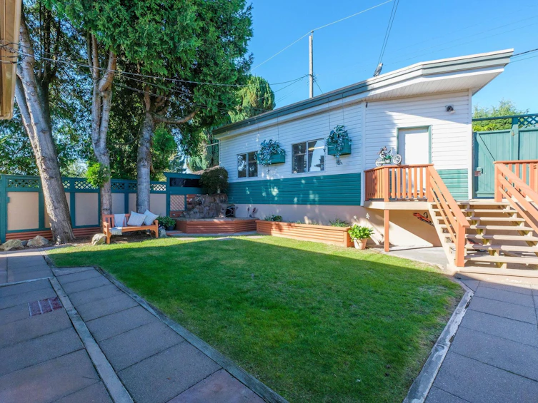 6267 Dawson Street, Burnaby, BC, V5B 2W5 - 28