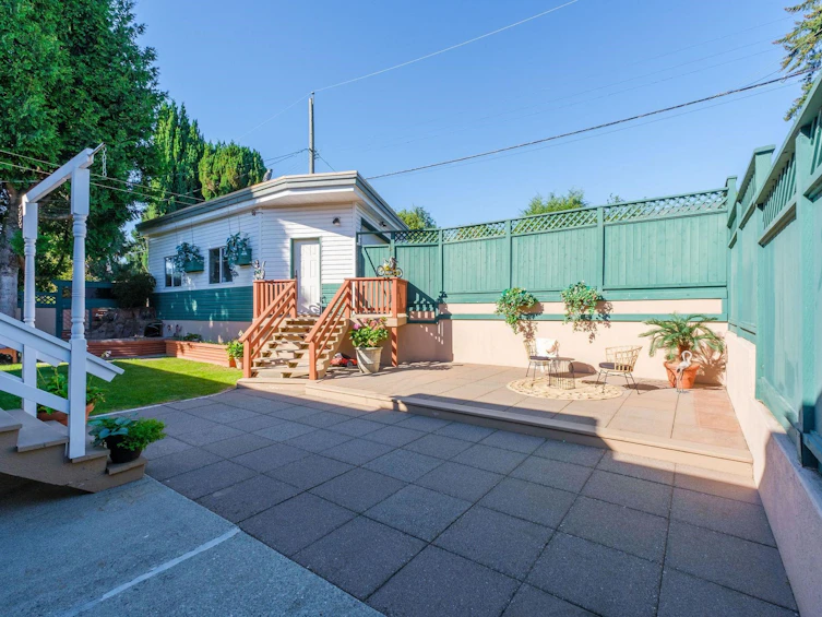 6267 Dawson Street, Burnaby, BC, V5B 2W5 - 30