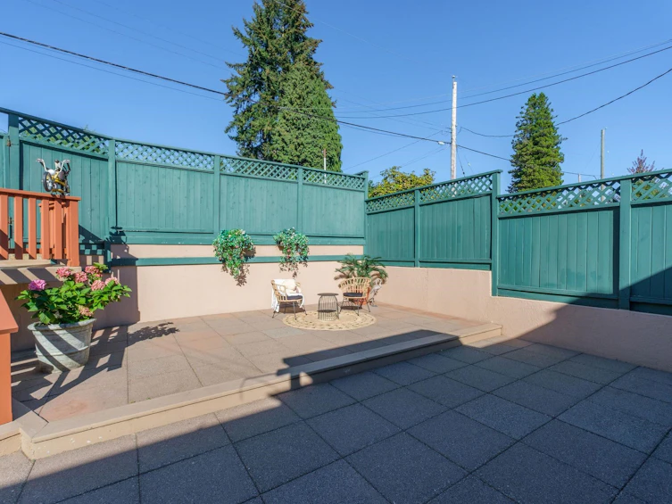 6267 Dawson Street, Burnaby, BC, V5B 2W5 - 31