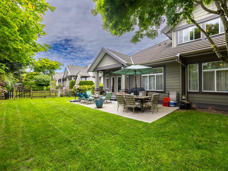 15-5688 152, Surrey, BC, V3S 3K2 - 3