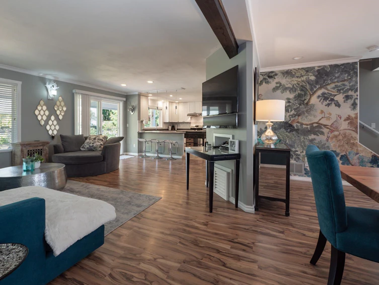 471 Eaglecrest Drive, Gibsons, BC, V0N 1V8 - 3