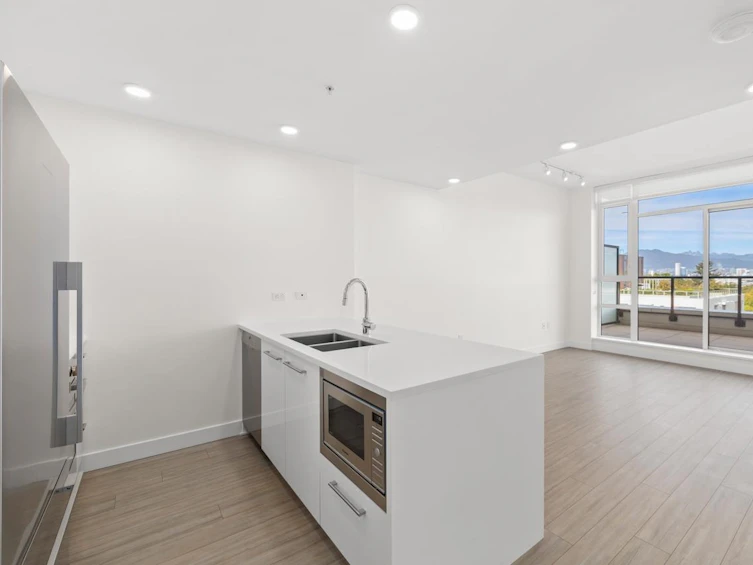 575-438 West King Edward Avenue, Vancouver, BC, V5Y 0M5 - 4