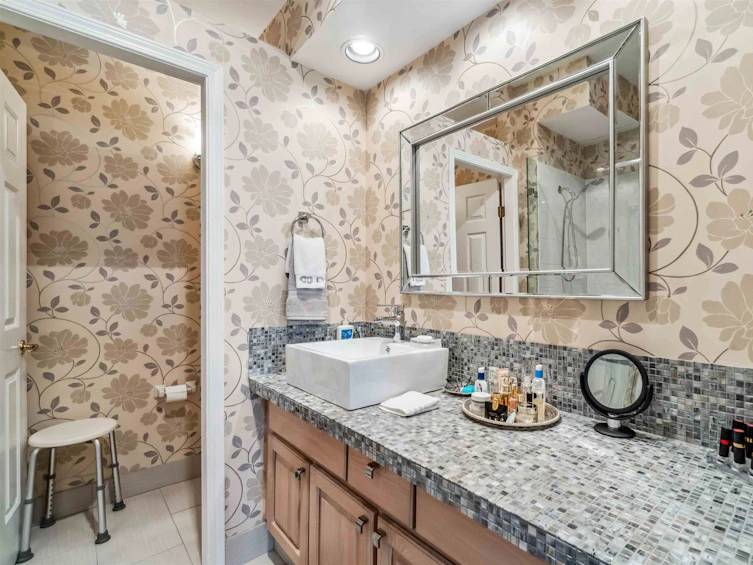 227-3769 West 7th Avenue, Vancouver, BC, V6R 1W6 - 16