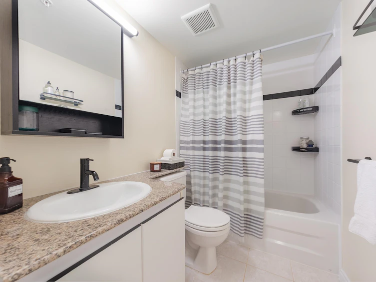 901-1189 Howe Street, Vancouver, BC, V6Z 2X4 - 17