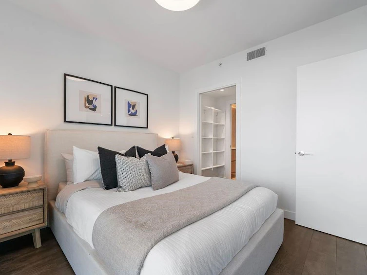 2103-1500 Fern Street, North Vancouver, BC, V7J 1H6 - 15