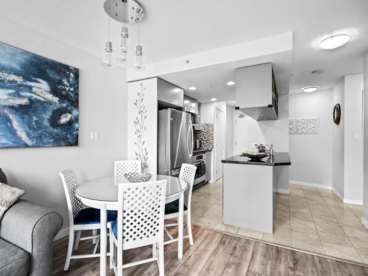 1112-833 Seymour Street, Vancouver, BC, V6B 0G4