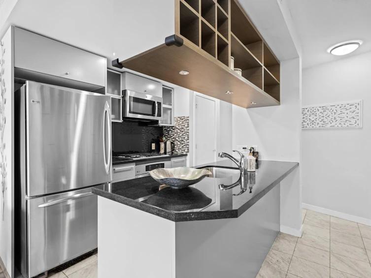 1112-833 Seymour Street, Vancouver, BC, V6B 0G4 - 13