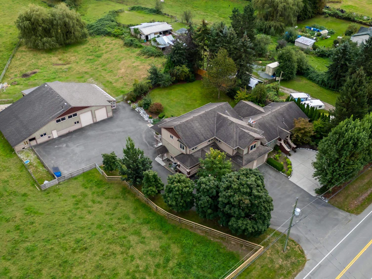 9752 216 Street, Langley, BC, V1M 3J2 - 4