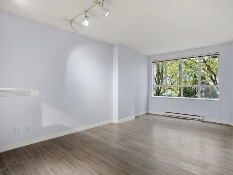 210-3489 Ascot Place, Vancouver, BC, V5R 6B6 - 9