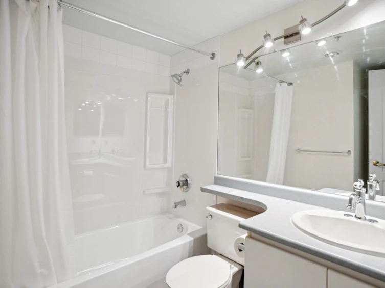 210-3489 Ascot Place, Vancouver, BC, V5R 6B6 - 18