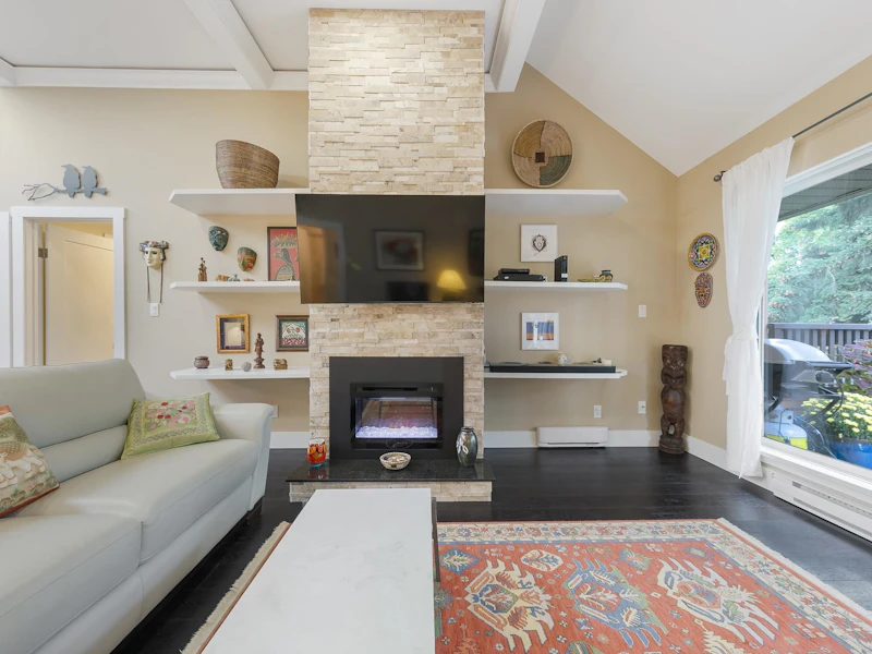 414 - 333 Wethersfield Drive, Vancouver BC V5X 4M9