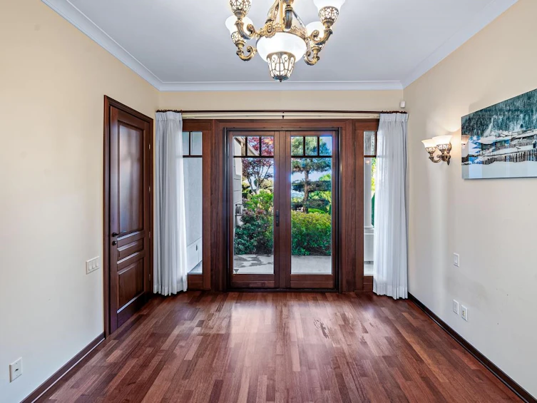 1069 Groveland Road, West Vancouver, BC, V7S 1Z3 - 8