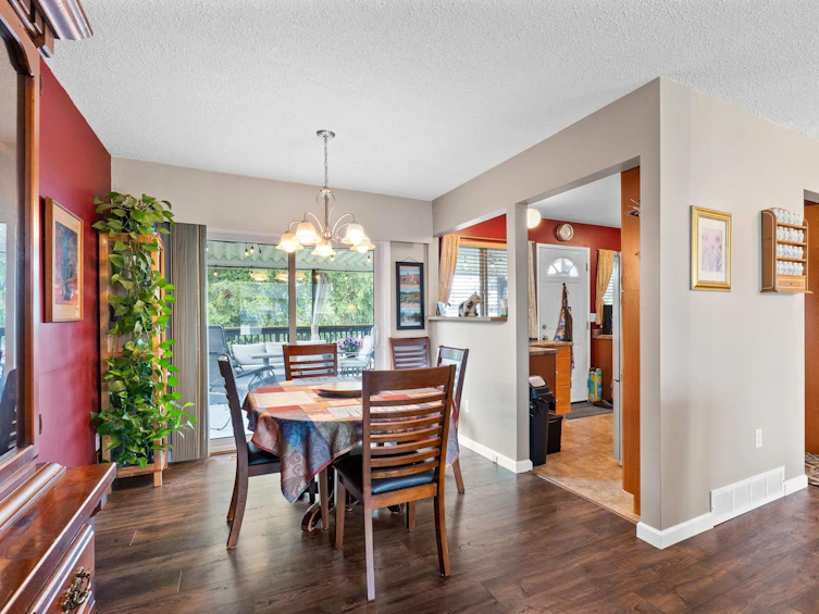 11881 Gee Street, Maple Ridge, BC, V2X 7L8 - 6