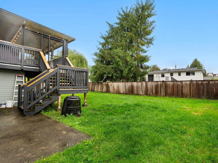 11881 Gee Street, Maple Ridge, BC, V2X 7L8 - 34