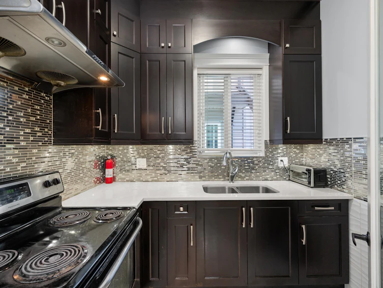 14163 61 Avenue, Surrey, BC, V3X 0H7 - 9