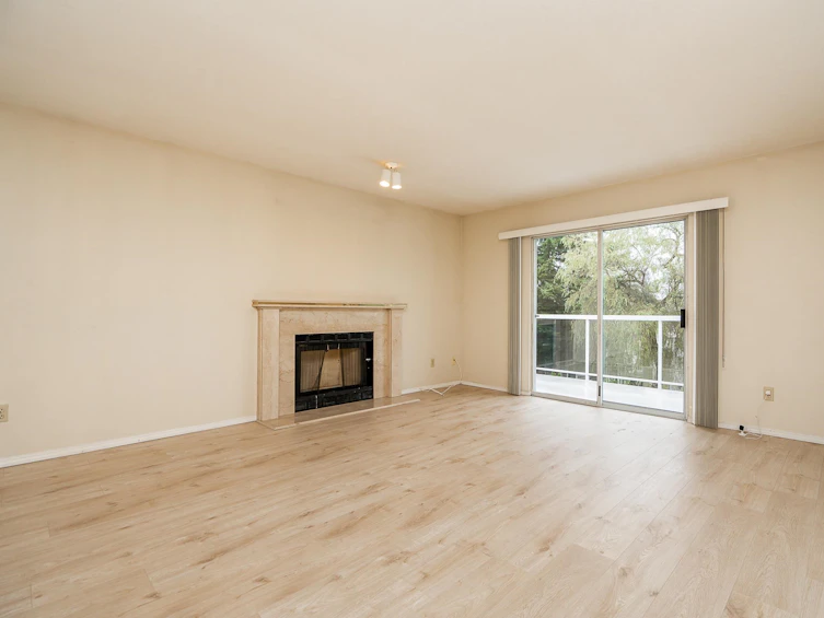 21 North Stratford Avenue, Burnaby, BC, V5B 1L1 - 6