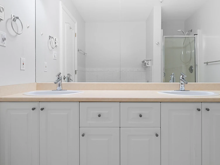 304-1281 Parkgate Avenue, North Vancouver, BC, V7H 3A3 - 25