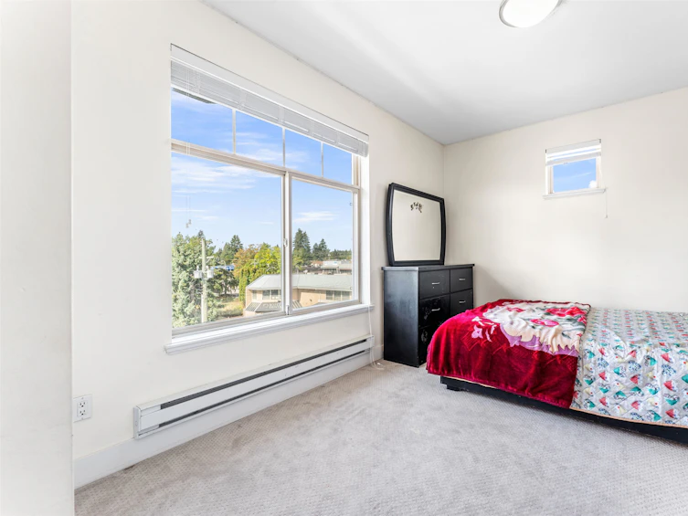 412-8168 120a, Surrey, BC, V3W 3P3 - 12