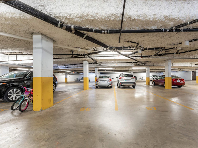412-8168 120a, Surrey, BC, V3W 3P3 - 23