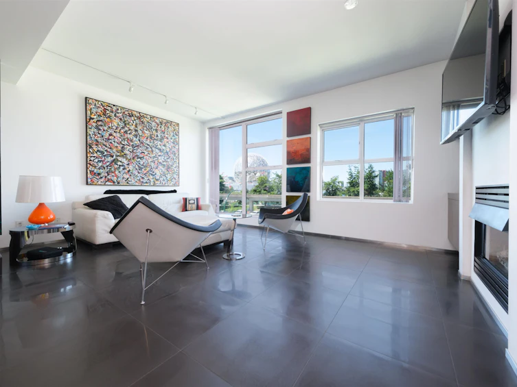 11-1182 Quebec Street, Vancouver, BC, V6A 4B2 - 2