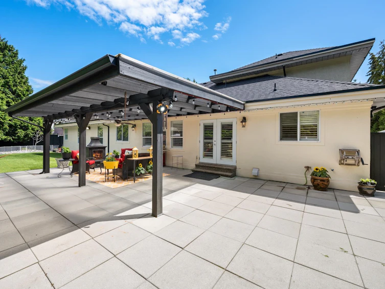 14827 24 Frontage Avenue, Surrey, BC, V4P 1N5 - 24
