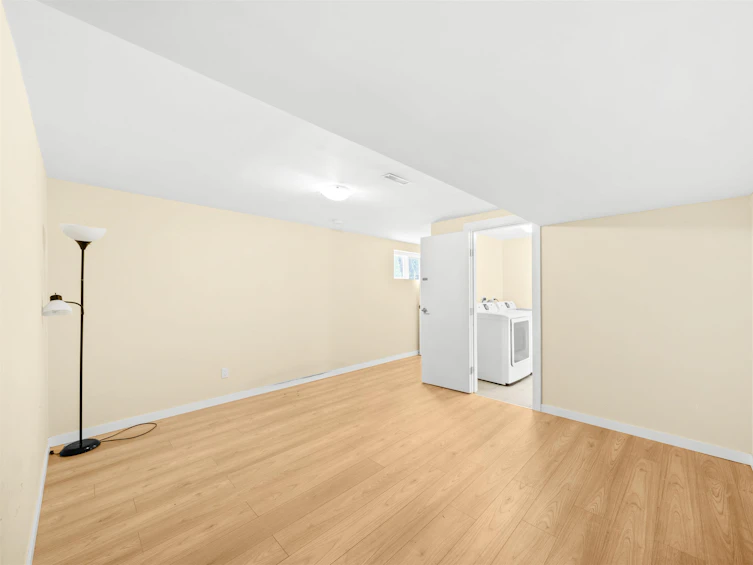4284 Hazelwood Crescent, Burnaby, BC, V5G 2R2 - 15