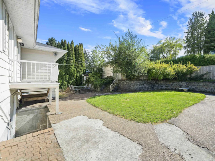 4284 Hazelwood Crescent, Burnaby, BC, V5G 2R2 - 27