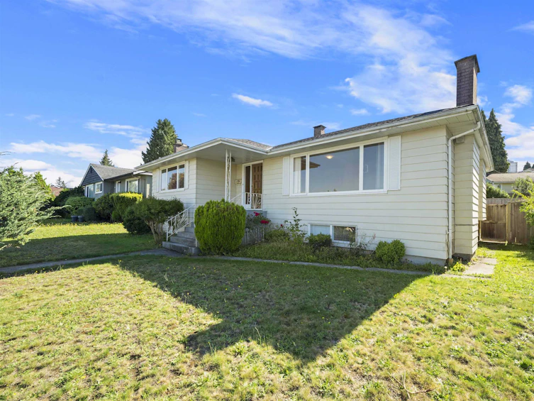 4284 Hazelwood Crescent, Burnaby, BC, V5G 2R2 - 29