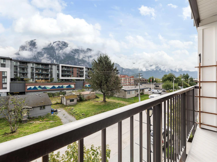 309-1336 Main Street, Squamish, BC, V8B 0R2 - 14