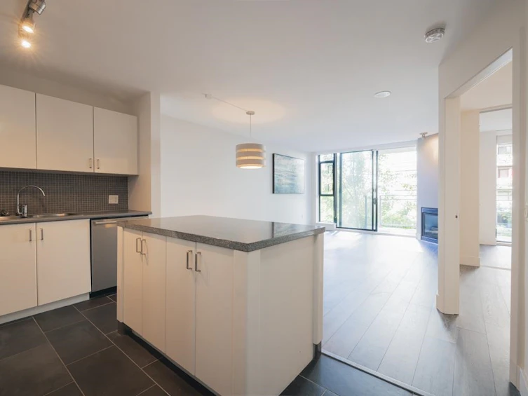 504-175 W 1st Street, North Vancouver, BC, V7M 3N9 - 6