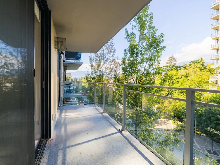 504-175 W 1st Street, North Vancouver, BC, V7M 3N9 - 9